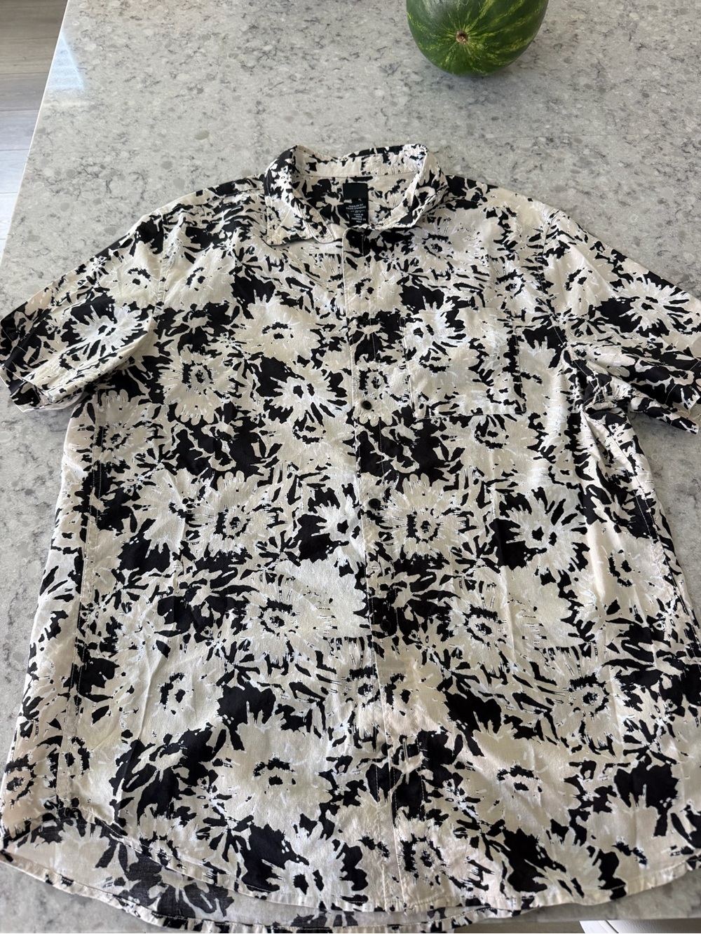 Black & Cream Abstract Button-Up